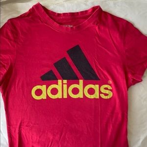 Medium Adidas go to tee